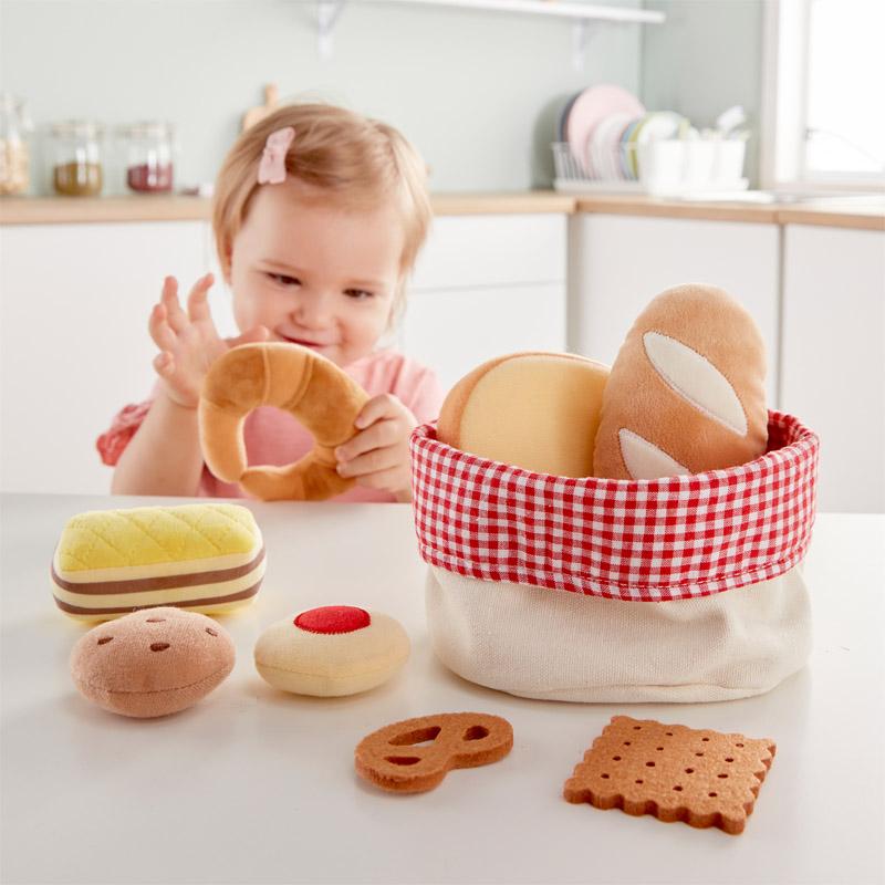Cesta de pan para niños pequeños